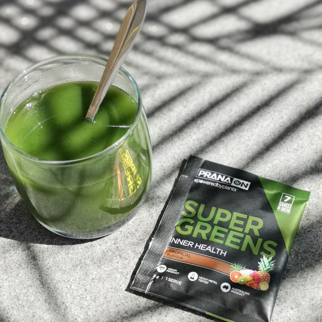 THE 7 BENEFITS OF SUPER GREENS POWDER