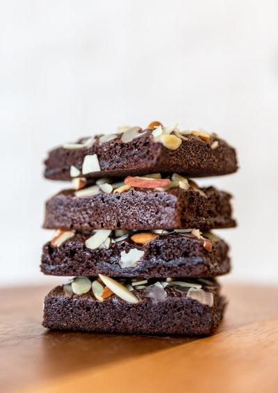 Cacao Fudge Protein Brownies